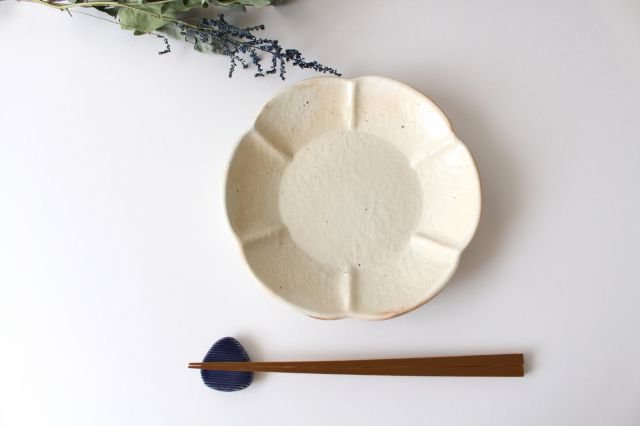 Furutani Seitosho Flower-shaped Plate White Small