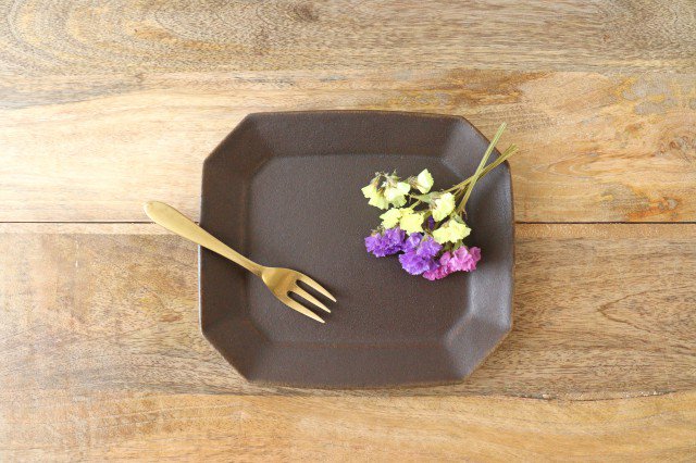 Furutani Seitosho Rust Glaze Octagonal Cake Plate  | Sushi Plate-TOP