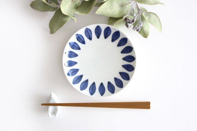 Round Plate Navy Leaves 15cm/5.9in | Hasami Ware