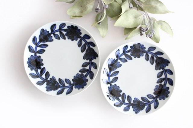 Round Plate Navy Daisy 18cm/7.1in | Hasami Ware