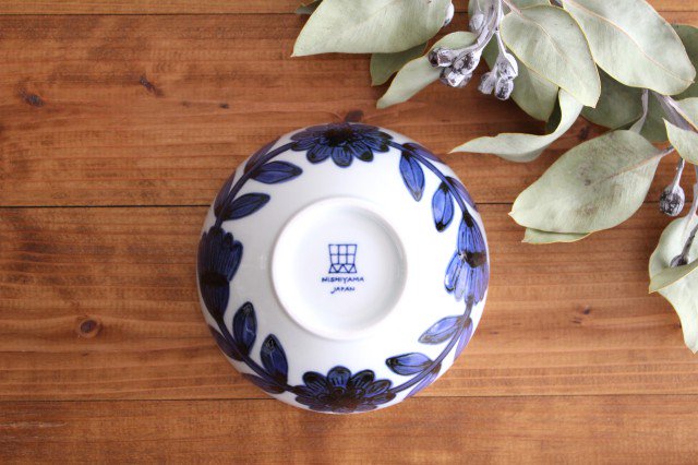 Round Bowl Blue Daisy 13.5cm/5.3in | Serving Bowl Hasami Ware