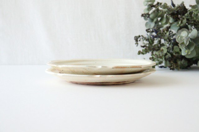 Furutani Seitosho Sculpture Plate White 21cm/8.3in