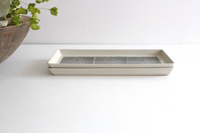 ORIME Rectangle Plate Herringbone Brown | Sushi Plate Hasami Ware-Detail3