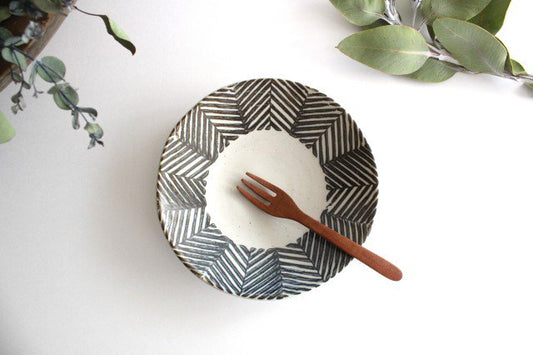 ORIME Round Plate Herringbone Brown 18cm/7.1in | Hasami Ware-TOP