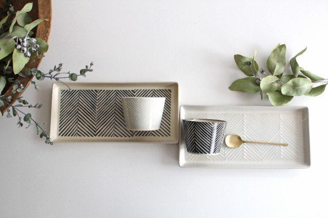 ORIME Chopstick Rest Pique White | Hashioki Hasami Ware