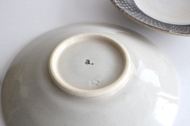 ORIME Round Plate Pique Brown 18cm/7.1in | Hasami Ware
