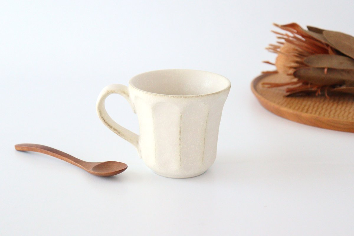 Chrysanthemum-shaped Mug | Mino Ware