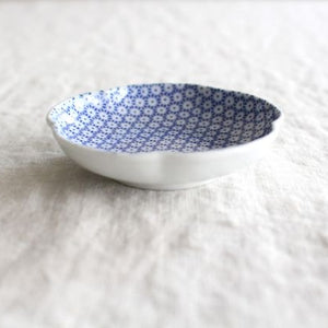 Azumaya Sauce Plate Plum Inban-Detail2