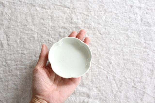 Azumaya Sauce Plate Plum