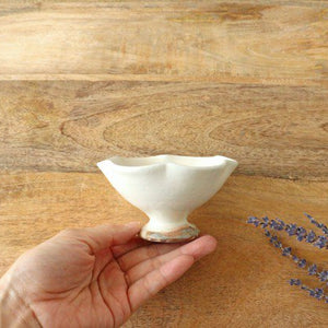 Furutani Seitosho Flower Petal Small Bowl White-Detail2