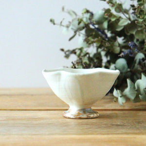 Furutani Seitosho Flower Petal Small Bowl White-Detail3