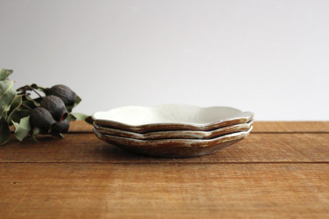 Furutani Seitosho Flower Plate Small