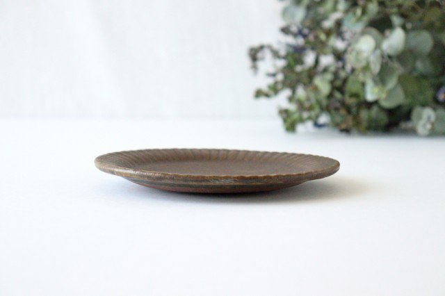 Furutani Seitosho Ruffle Plate Brown S-Detail2