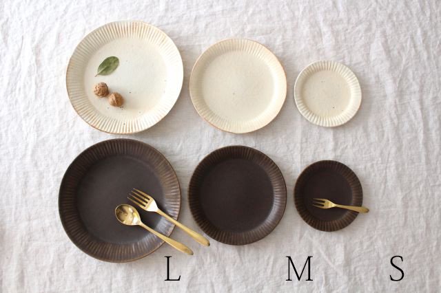 Furutani Seitosho Ruffle Plate Rust glaze L