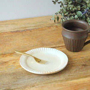Furutani Seitosho Ruffle Plate White S-Detail9