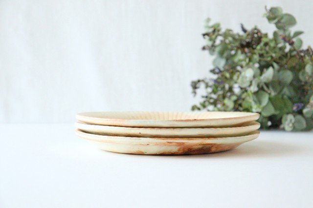 Furutani Seitosho Ruffle Plate White M-Detail10