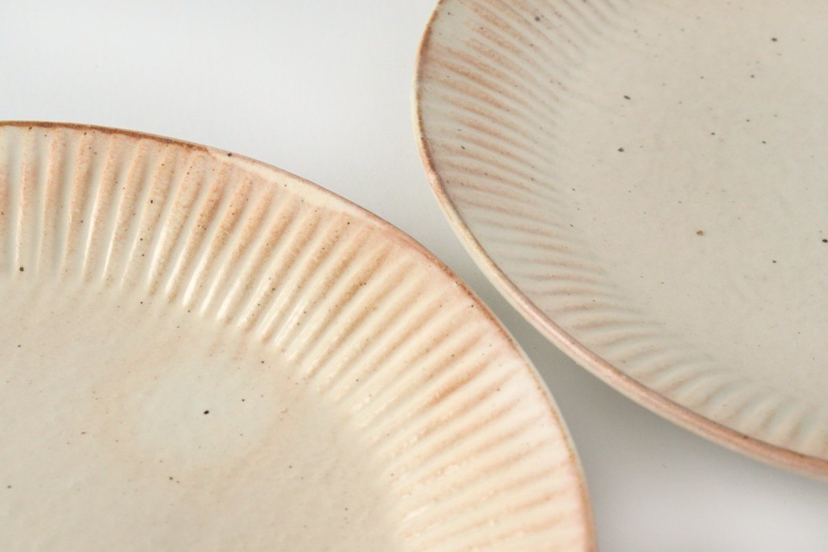 Furutani Seitosho Ruffle Plate White L-Detail11