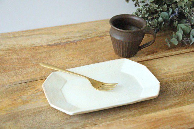 Furutani Seitosho Octagonal Rectangle Plate Small White | Sushi Plate