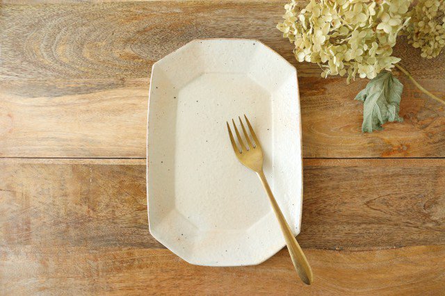 Furutani Seitosho Octagonal Rectangle Plate Small White | Sushi Plate-Detail7