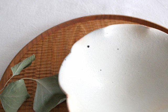 Furutani Seitosho Flower-shaped Small Bowl White | Kobachi