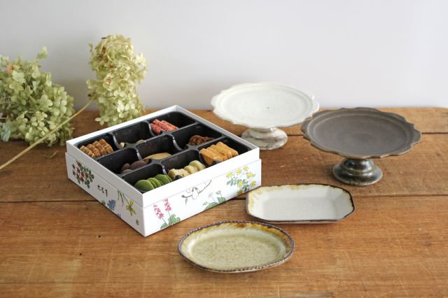 Furutani Seitosho Compote Footed Plate White S