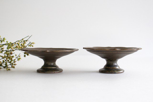 Furutani Seitosho Compote Footed Plate Rust S-Detail2