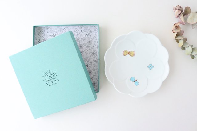 Harekutani Flower-shaped Plate Butterfly | Kutani Ware