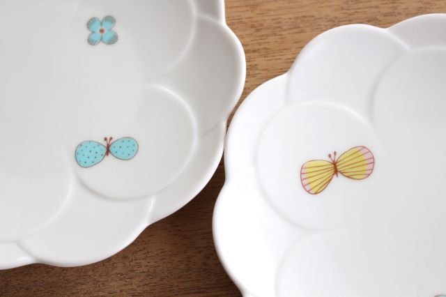 Harekutani Flower-shaped Plate Butterfly | Kutani Ware