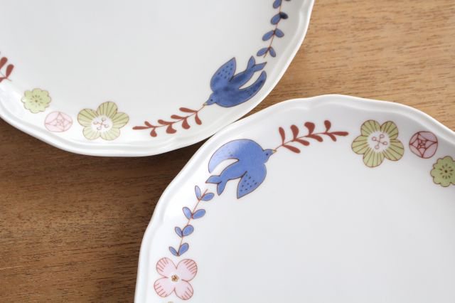 Harekutani Flower and Bird Plate Pink | Kutani Ware