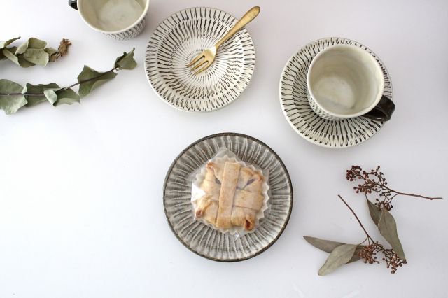Round Plate Haleme 15cm/5.9in | Ontayaki-Detail14