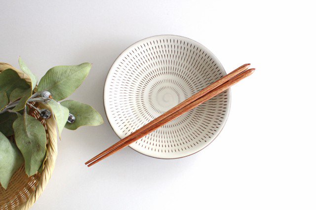 Round Plate Tobikanna White 15cm/5.9in | Koishiwara Ware