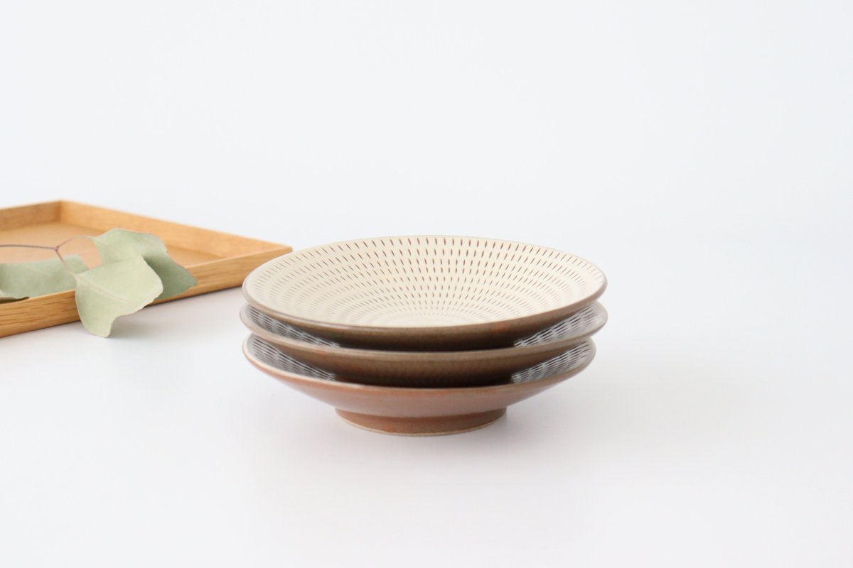 Round Plate Tobikanna White 15cm/5.9in | Koishiwara Ware