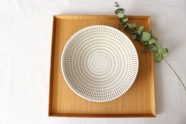 Round Plate Tobikanna 21cm/8.3in | Koishiwara Ware