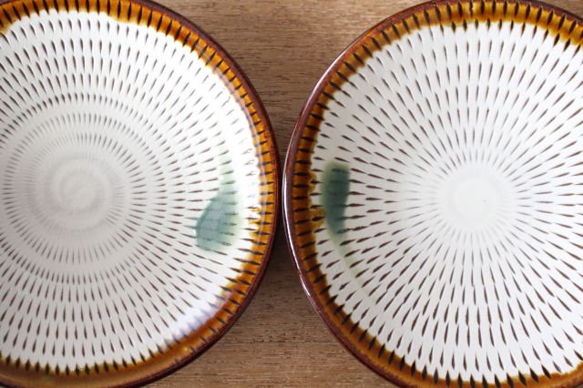 Small Round Plate Tobikanna Brown and Green 12cm/4.7in | Koishiwara Ware