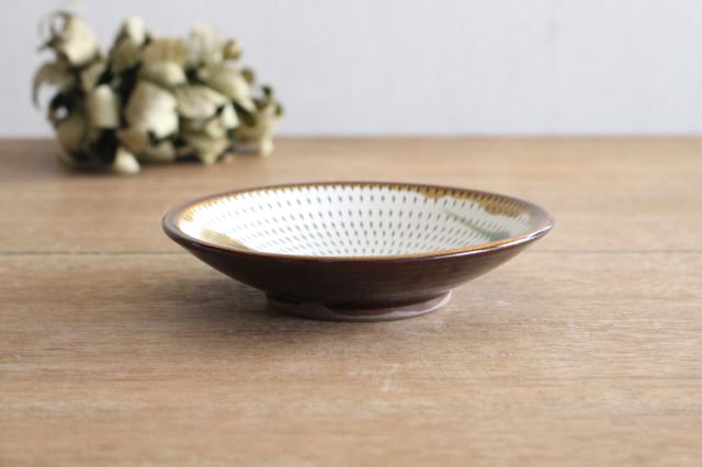 Brown-rimmed Round Plate Tobikanna 15cm/5.9in | Koishiwara Ware