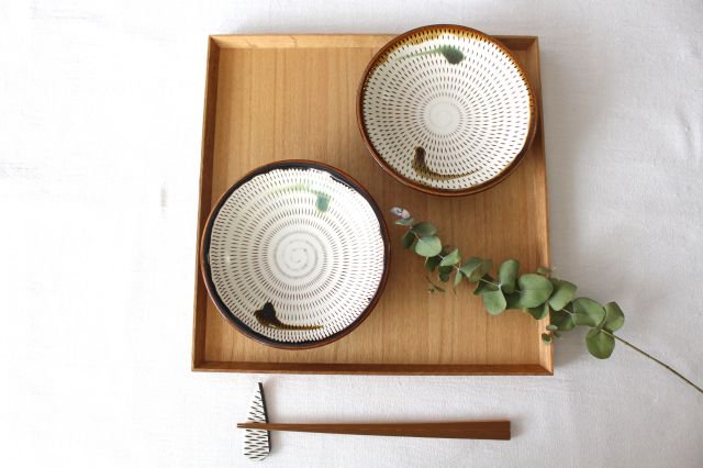 Brown-rimmed Round Plate Tobikanna 15cm/5.9in | Koishiwara Ware