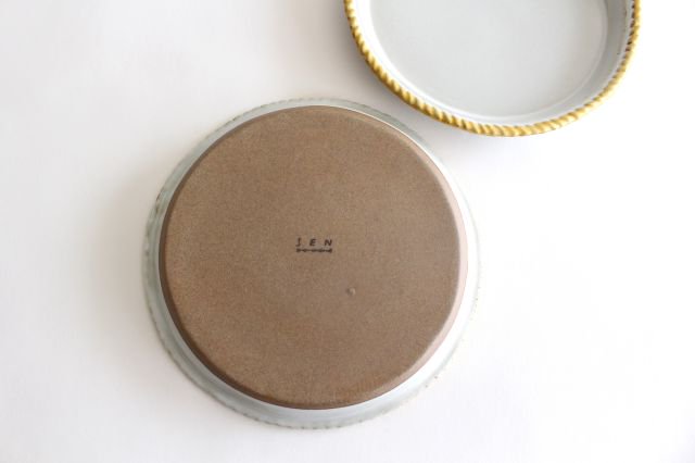 sen Frame Round Plate Large | Hasami Ware
