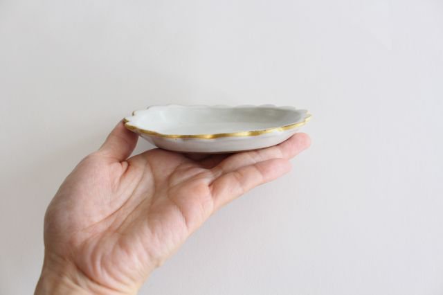 sen Frame Frill Small Plate Small | Hasami Ware