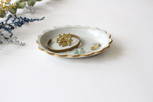 sen Frame Frill Small Plate Small | Hasami Ware