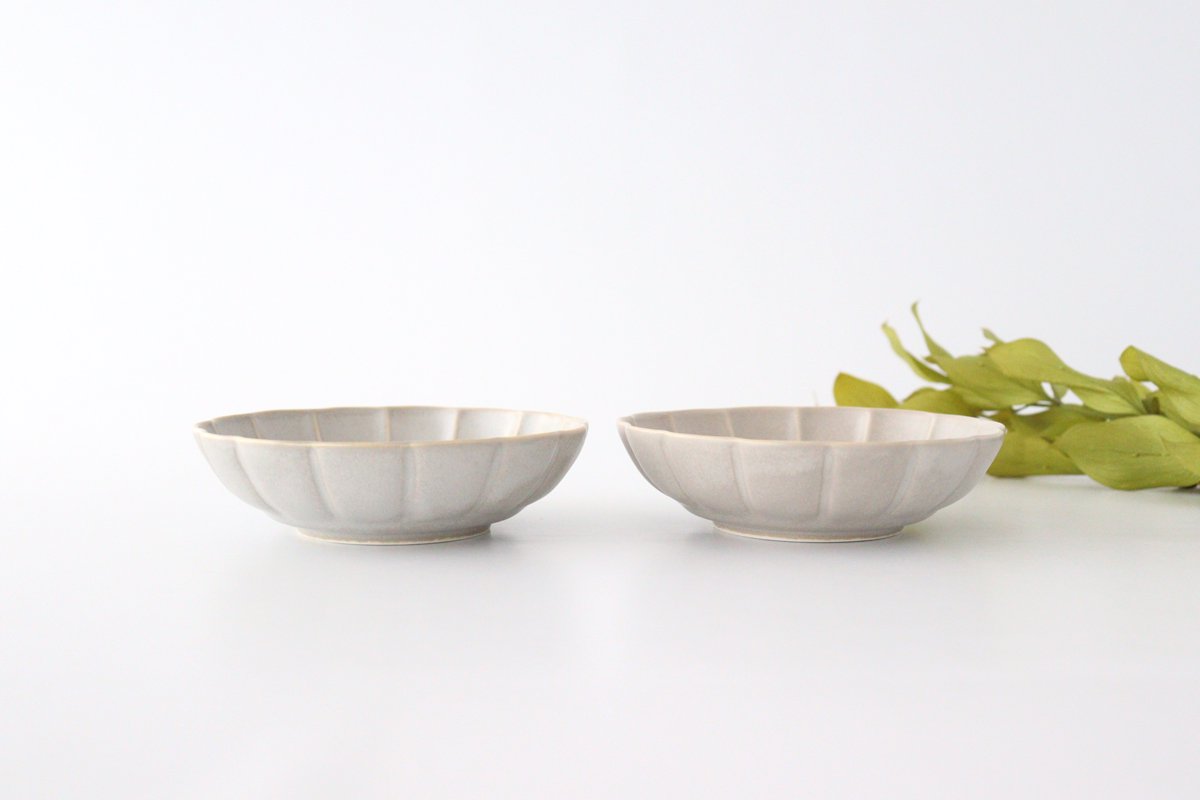 Koyo Kiln Chrysanthemum-shaped Small Bowl White | Kobachi Arita Ware