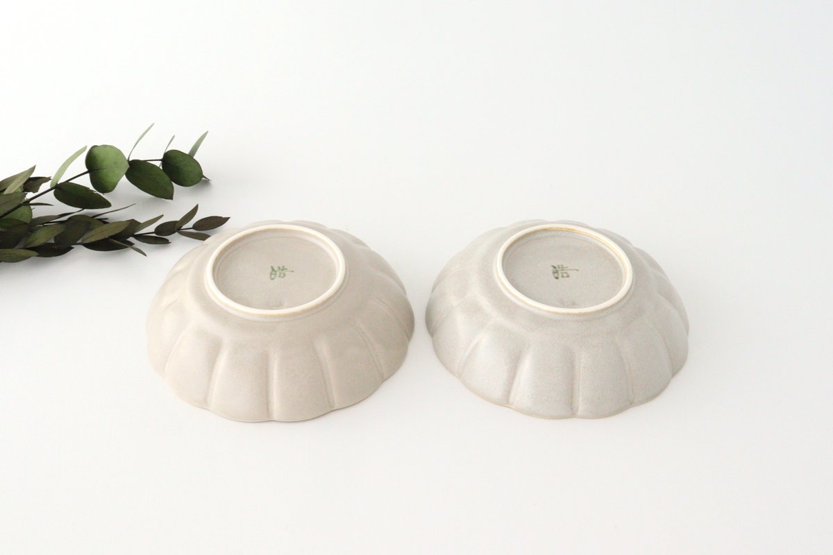 Koyo Kiln Chrysanthemum-shaped Small Bowl White | Kobachi Arita Ware