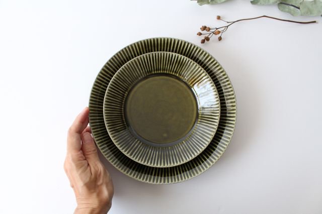 Koyo Kiln Round Plate Shinogi Olive 21cm/8.3in| Arita Ware