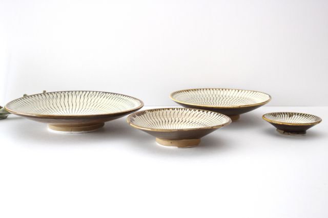 Round Plate Tobikanna 18cm/7.1in | Ontayaki