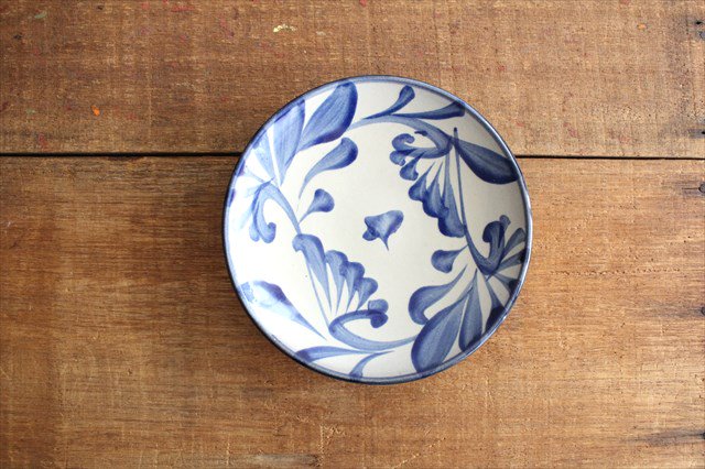 Toshin Kiln Round Plate Blue Arabesque 15cm/5.9in | Tsuboya Ware Yachimun-TOP