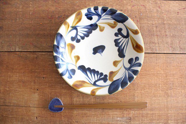 Toshin Kiln Round Plate Blue&Brown Arabesque 21cm/8.3in | Tsuboya Ware  Yachimun-Detail2