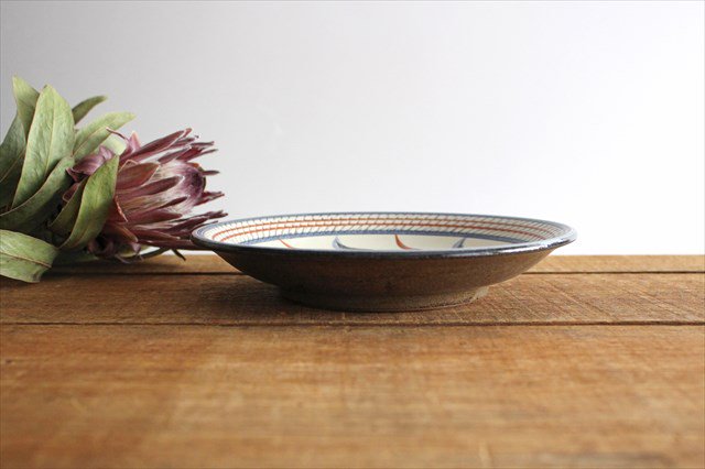 Toshin Kiln Round Plate Red Bougainvillea 21cm/8.3in | Tsuboya Ware  Yachimun-Detail3