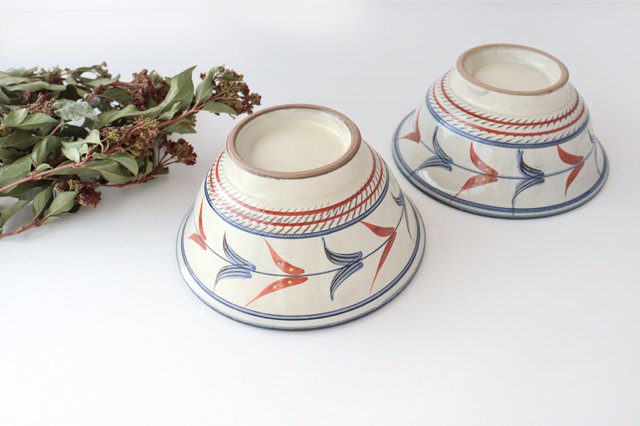 Toshin Kiln Ramen Bowl Bougainvillea  | Tsuboya Ware Yachimun-Detail3