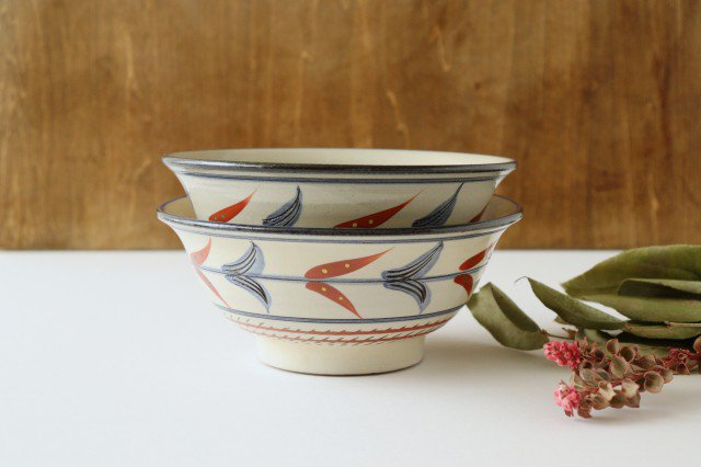 Toshin Kiln Ramen Bowl Bougainvillea  | Tsuboya Ware Yachimun-Detail10