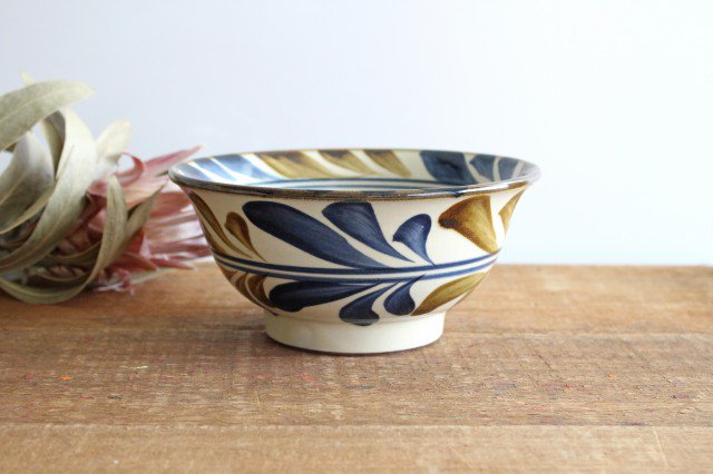 Toshin Kiln Ramen Bowl Deigo Arabesque  | Tsuboya Ware Yachimun-TOP