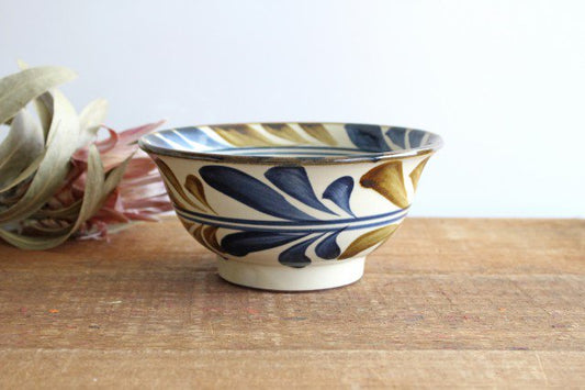 Toshin Kiln Ramen Bowl Deigo Arabesque  | Tsuboya Ware Yachimun-TOP